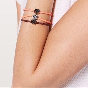 NWT Lululemon Hairties